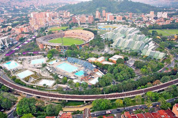 San Peter Suites Medellín Exterior foto